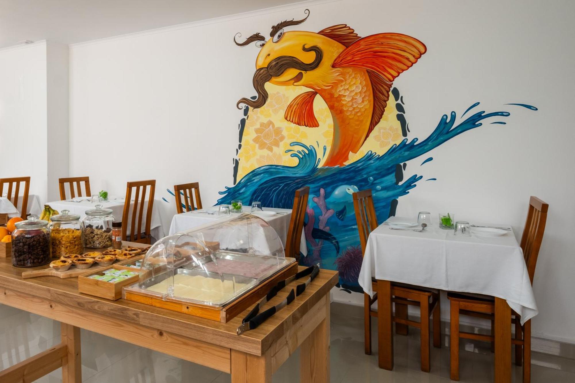 West Side Guesthouse 佩尼契 外观 照片