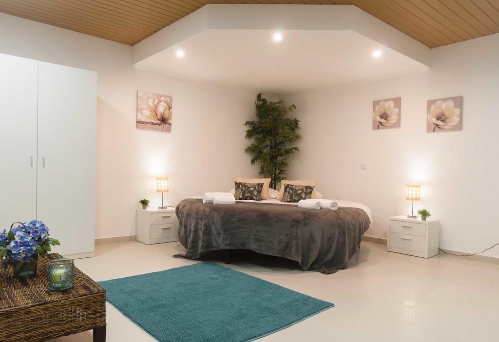 West Side Guesthouse 佩尼契 外观 照片
